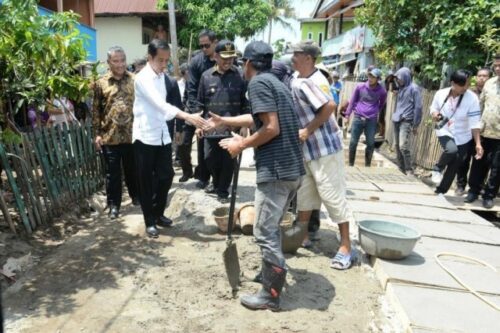 Mendes: 20 Persen Dana Desa untuk Upah Pekerja