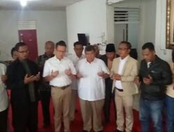 Jelang Penetapan Paslon, Aswari Berdoa Bersama Relawan di Rumah Juang