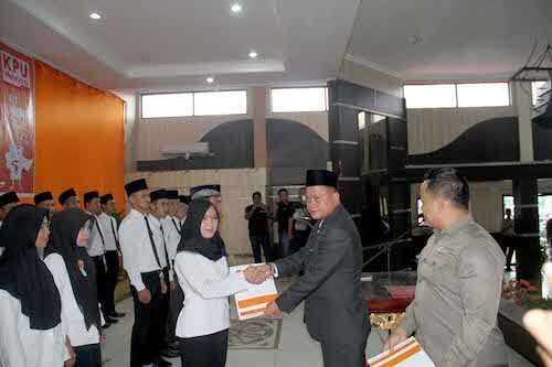 Ketua KPU Muba Lantik PPS Kecamatan