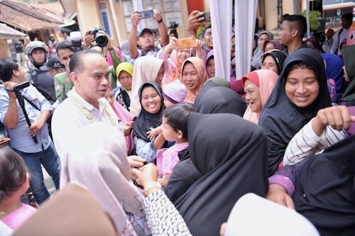 Wamendes PDTT Ajak Masyarakat Majalengka Awasi Dana Desa