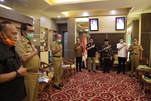 Panen Raya di Tengah Pandemi Covid 19,  Herman Deru Apresiasi Petani OKU Timur