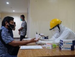 Herman Deru Fasilitasi Wartawan Lakukan Rapid Test
