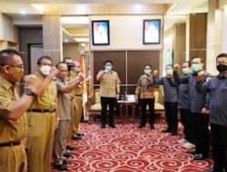 Walaupun Pandemi, Herman Deru Minta Bawaslu Tetap Profesional 