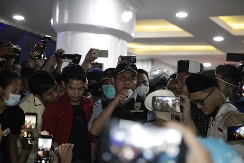 Temui Ribuan Mahasiswa, Herman Deru Segera Sampaikan Aspirasi ke Pusat