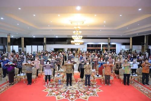 “Dokter Harus Siap Layani Masyarakat Hingga Pelosok Desa”