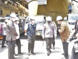 Gubernur Herman Deru Dampingi Kapolri Tinjau Produksi-Distribusi Minyak Goreng Curah di Banyuasin