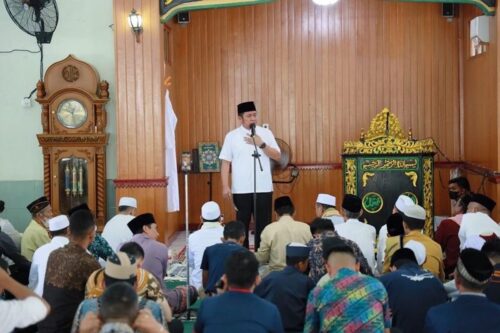 Herman Deru Pesan Masjid Atqo Kumandangkan Adzan Dengan Merdu