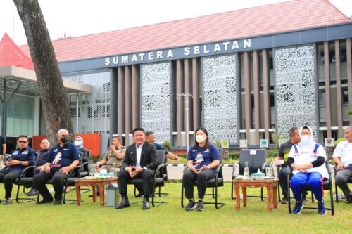 Herman Deru Lepas 800 Kontingen Sumsel Bertanding di Fornas VI