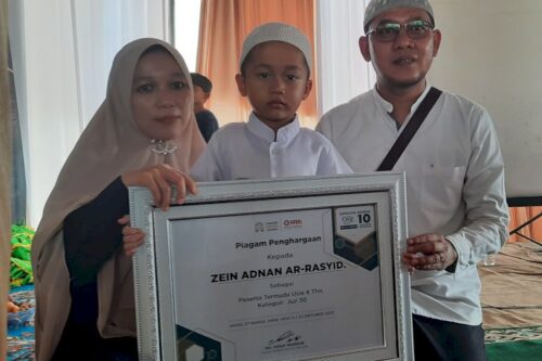 Kisah Zein, Peserta Termuda Usia 4 Tahun yang Ikut Wisuda Akbar 10 di Palembang