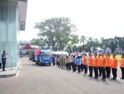 Herman Deru Lepas Keberangkatan Bantuan  Sembako dan Relawan Bagi  Korban Gempa Cianjur