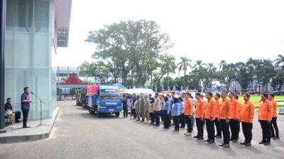 Herman Deru Lepas Keberangkatan Bantuan  Sembako dan Relawan Bagi  Korban Gempa Cianjur
