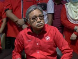 Mahathir Mohamad Kalah Telak di Pemilu Malaysia