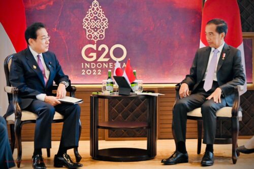 Presiden Joko Widodo melakukan pertemuan bilateral dengan Perdana Menteri (PM) Jepang Fumio Kishida di The Apurva Kempinski Bali, Senin, 14 November 2022.