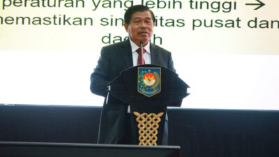 Sekjen Kemendagri Tegaskan Pengelolaan Otonomi Daerah Harus Berbasis NSPK