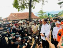 Presiden Instruksikan Buka Akses Daerah Terisolasi dan Kunjungi Tenda Pengungsi Gempa Cianjur