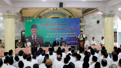 Mendag Zulkifli Hasan : Santri Indonesia Harus Kreatif Melihat Peluang