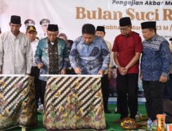 Gubernur Herman Deru Resmikan Kantor Camat dan Jalan Penghubung Tingkatkan Perekonomian Warga Desa Songo Makmur 