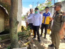 Pemkot Akan Bongkar Saluran Air di Karya Baru yang Menutupi Saluran Air dan Sebabkan Banjir