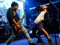 Kolaborasi Savaz Band dengan Vokalis Jamrud dan Roy Jecovox Bikin Pecah Panggung Rock 2023