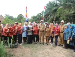 Feby Deru Apresiasi Warga Sugiwaras  Kelurahan Talang Jambe Sukses Terapkan GSMP