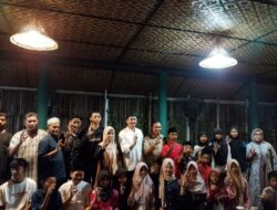 Berbagi Kebahagiaan di Ramadhan Penuh Berkah, Keluarga Al-Amin Buka Puasa Bersama dan Santuni Anak Yatim